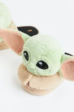 H&M - Light green/The Mandalorian Soft Slippers (Adult Size) - Image 3