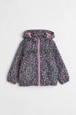 H&M - Patterned windbreaker