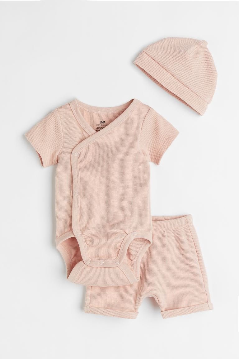 hmgoepprod (29) H&M - 3-piece cotton set - Image 1